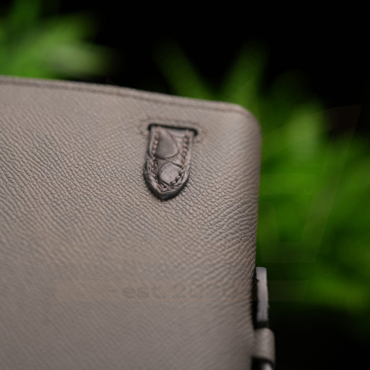 Grace Cut Grey Touch