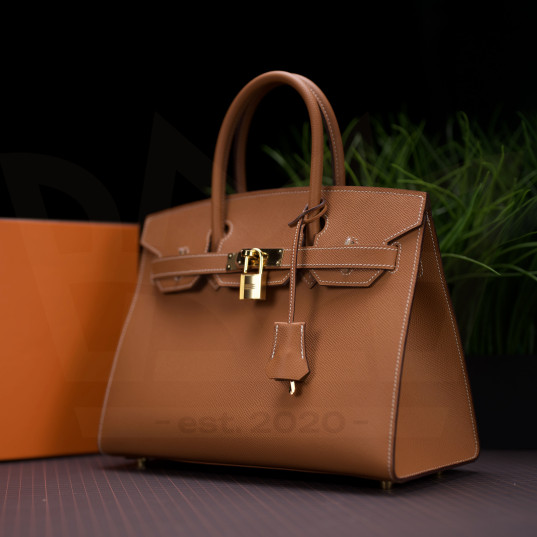 Jane B 30 Gold